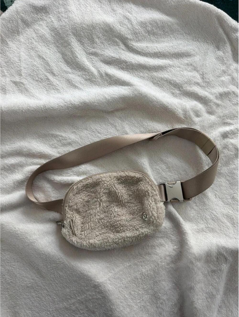 Lululemon fuzzy belt bag